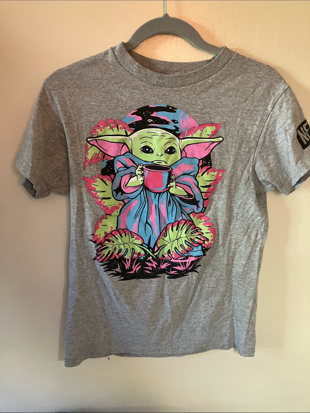 Star Wars x Neff Gray Grogu Baby Yoda Coffee Tropical Graphic Shirt